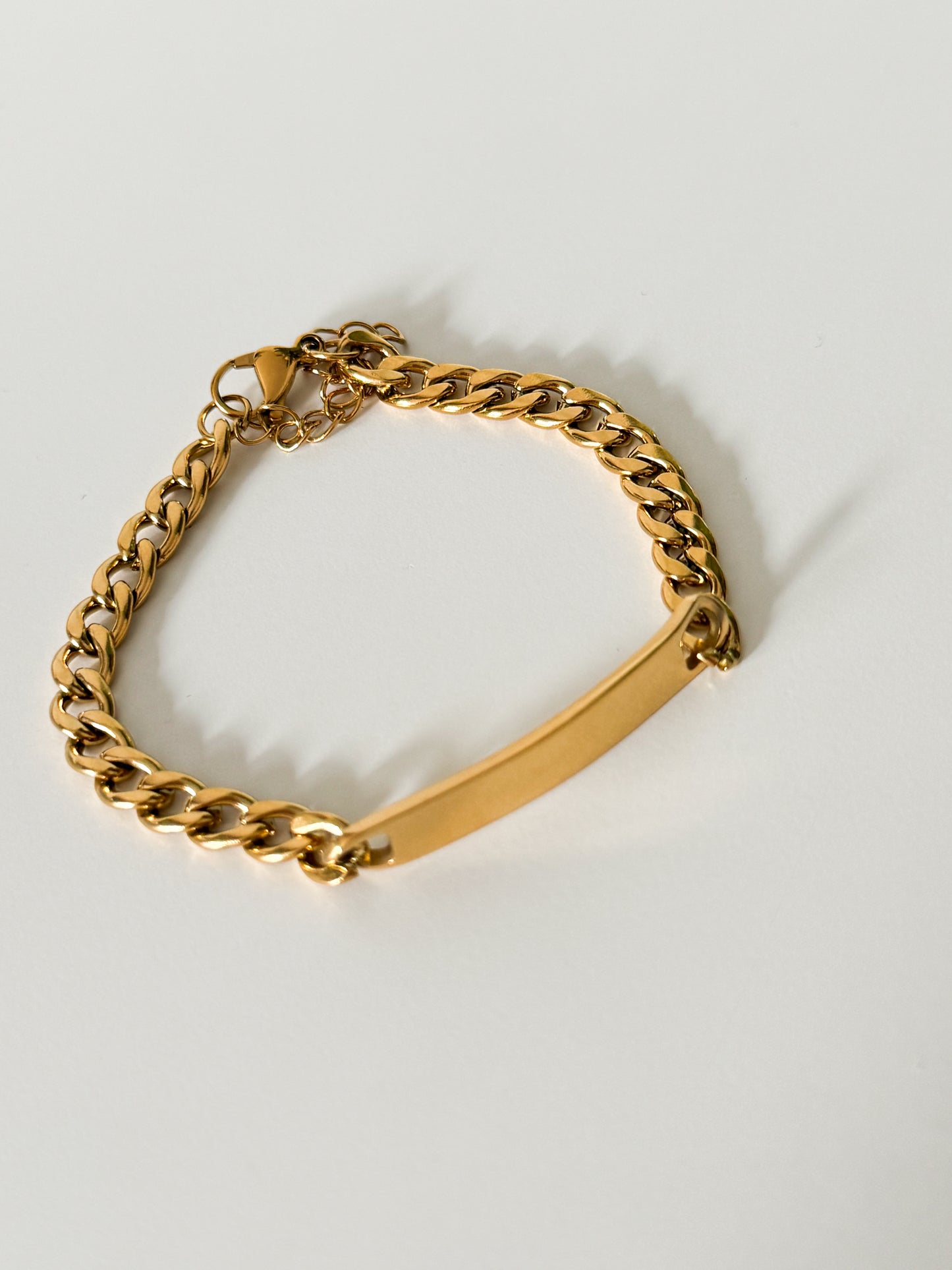 Eternal Memory - Hector Gold